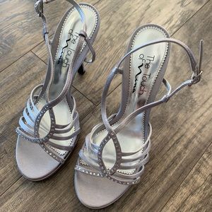 Silver Heel Dress Shoes with Rhinestones Size 7